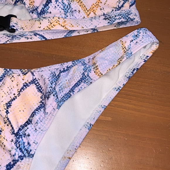 Shein 2 piece Bikini Swim Wear Size Medium Pink Blue Snake Skin Print Cheeky - Picture 8 of 12